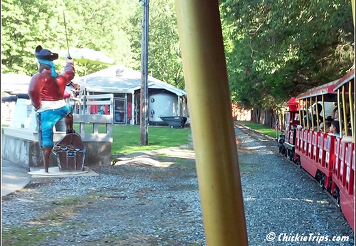 Poconos - Land of Makebelieve - Bushkill Falls Trip 009